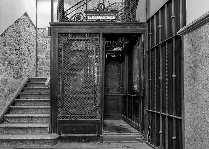Apartamento Historic W Balconies To Cathedral & Rooftop Casa Sauto 5